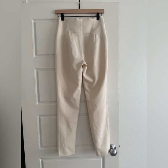 Zara Women’s High Waisted Cream Dress Pants - Picture 4 of 5